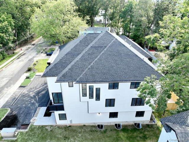 Condo for sale in Rockland, New York