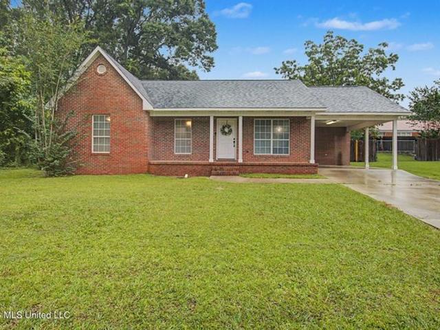 House for sale in Wiggins, Mississippi