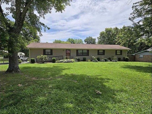 House for sale in Chickamauga, Georgia