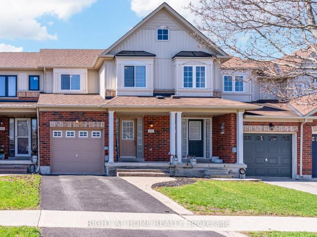 Townhouse for sale in Woburn, Ontario