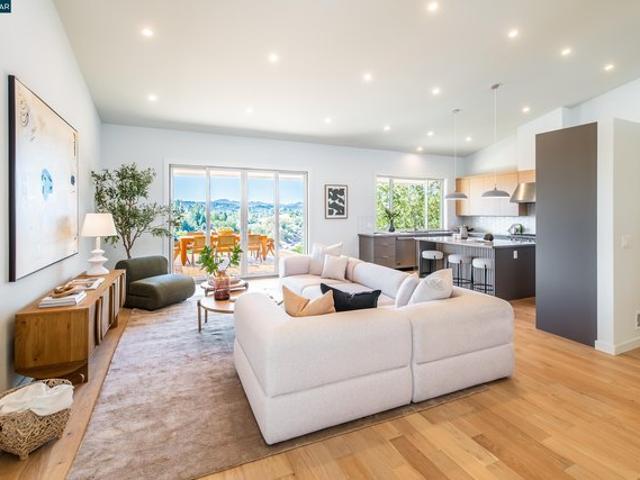 House for sale in Walnut Creek, California