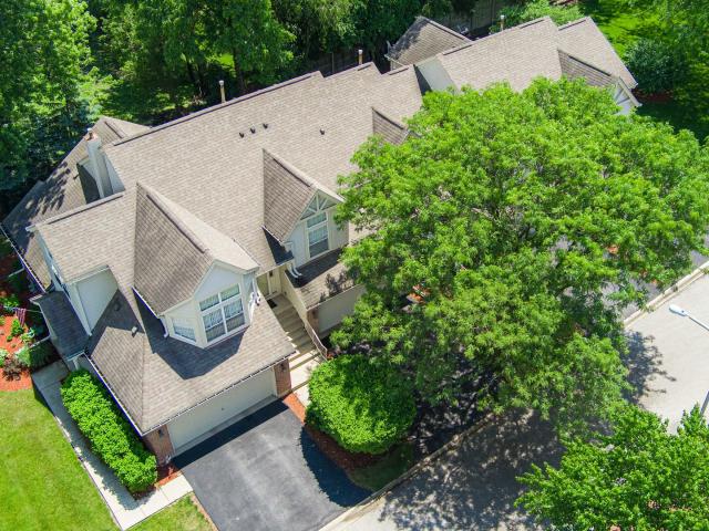 Condo for sale in South Elgin, Illinois