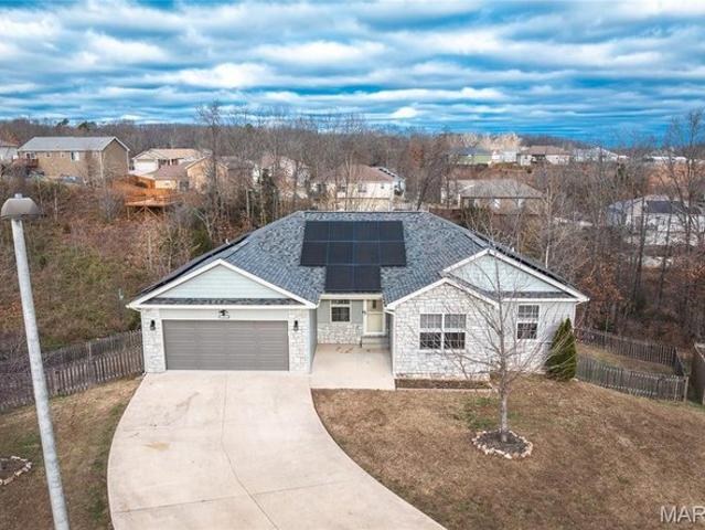 House for sale in Saint Robert, Missouri