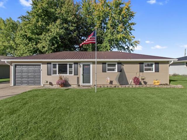 House for sale in Jackson Center, Shelby County