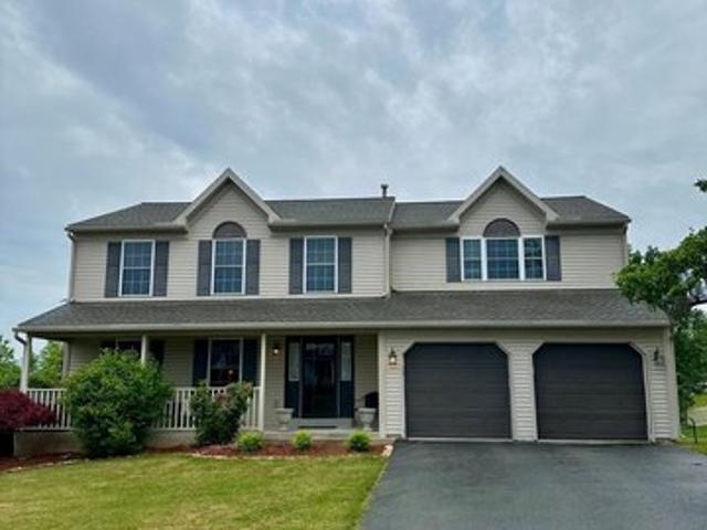 House for sale in Douglassville, Pennsylvania