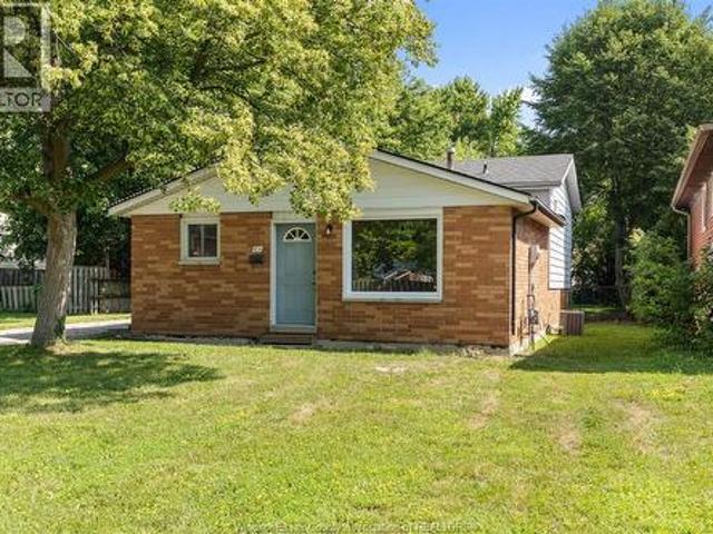House for sale in Town of Essex, Southwestern Ontario