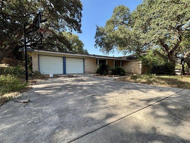 House for sale in Universal City, Bexar County