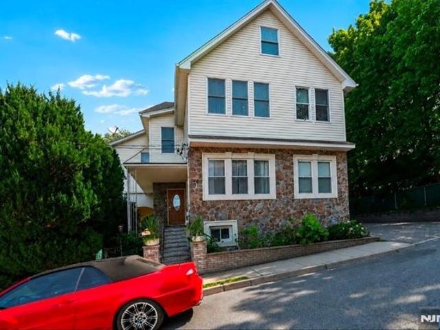 House for sale in Wallington, New Jersey
