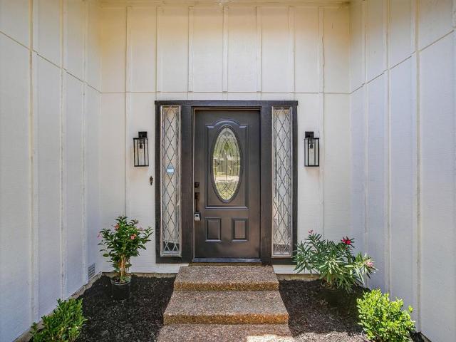 House for sale in Benbrook, Texas