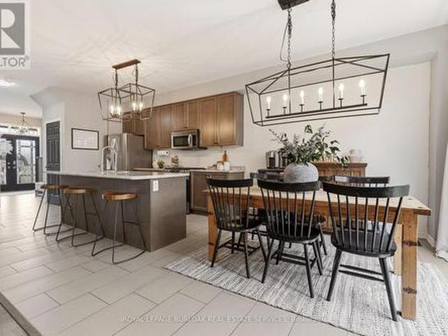 House for sale in Caledonia, Ontario