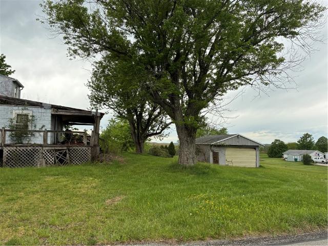 House for sale in Hostetter, Pennsylvania