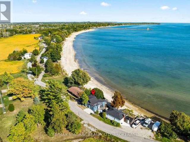 House for sale in Ontario