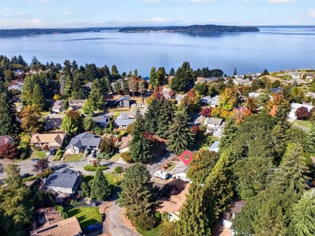 House for sale in Madrona Park, Steilacoom