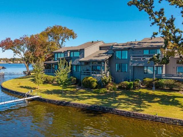 Condo for sale in Ark