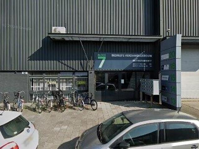 Bedrijfspand te huur in Hoendiep, Groningen