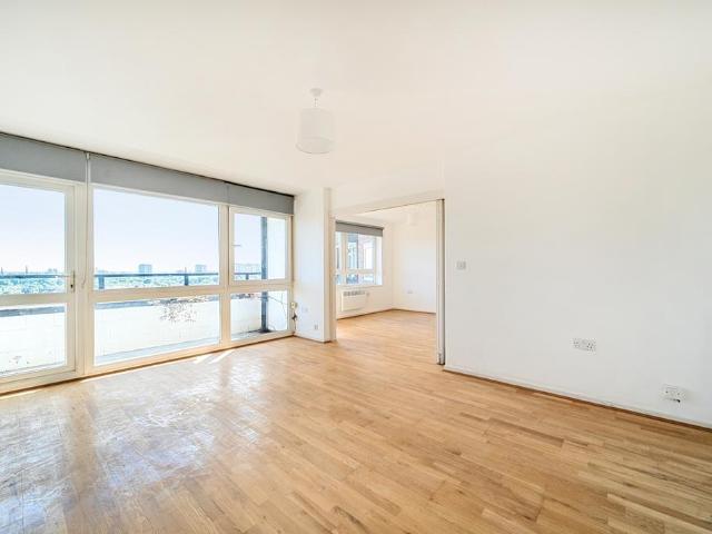Apartment for rent in St. John's Wood, Greater London