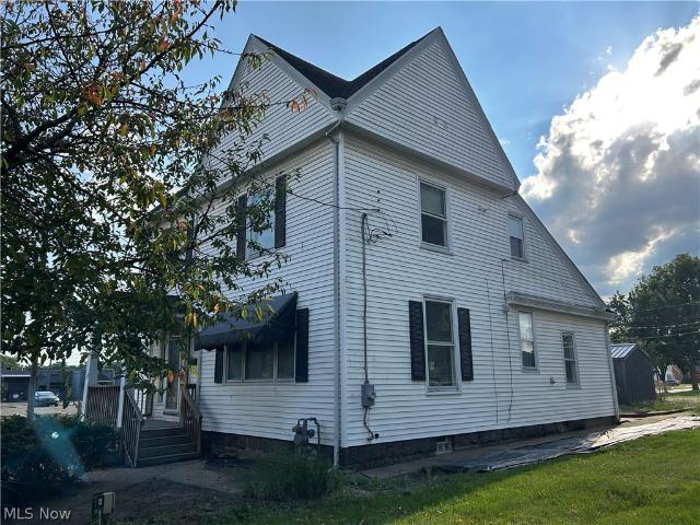 House for sale in Navarre, Stark County