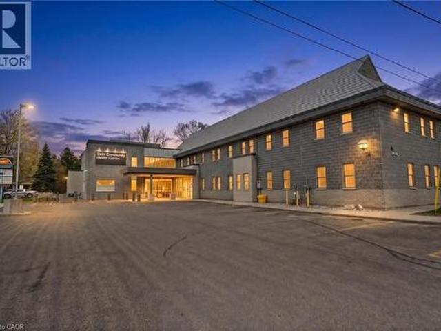 Commercial for rent in Delhi, Ontario