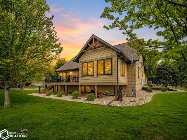 House for sale in Lake Mills, Iowa