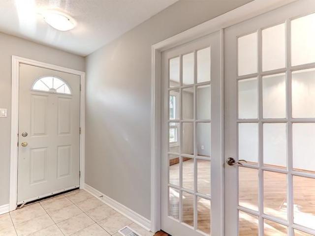 Apartment for rent in Mulhurst Bay, Ontario