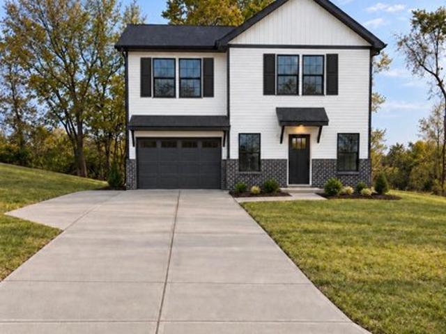 House for sale in Dry Ridge, Grant County