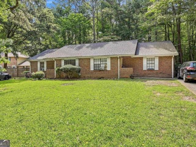 House for sale in Fayetteville, Georgia