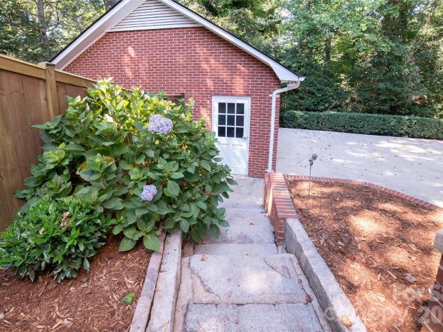 House for sale in Morganton, Burke County