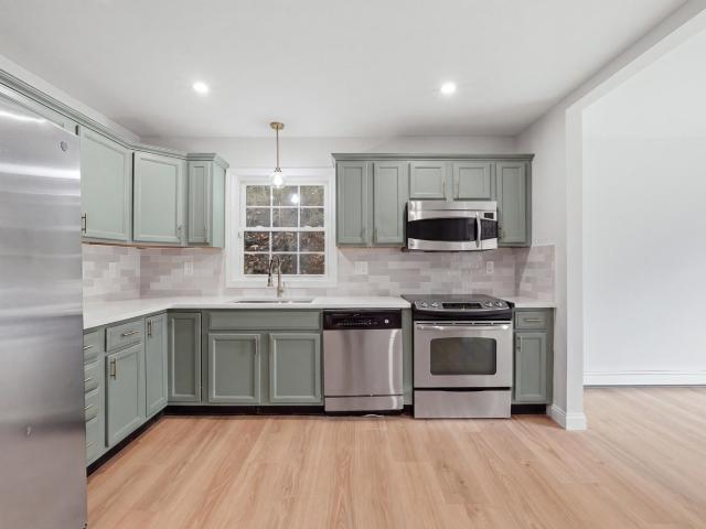 Condo for sale in Orange Center Historic District, Orange