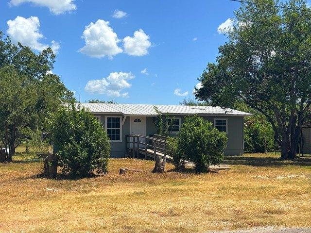 House for sale in Camp Wood, Texas