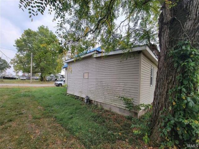 House for sale in Ridgeville, Indiana