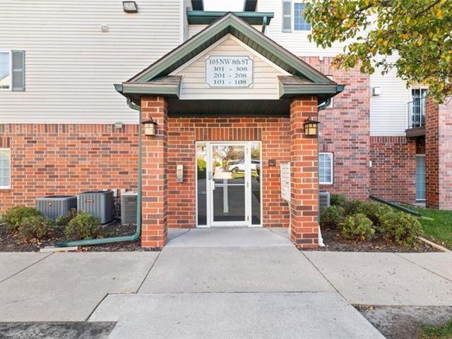 Townhouse for sale in Grimes, Iowa