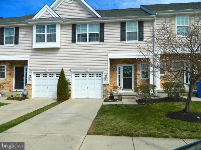 Townhouse for sale in Mount Royal, New Jersey
