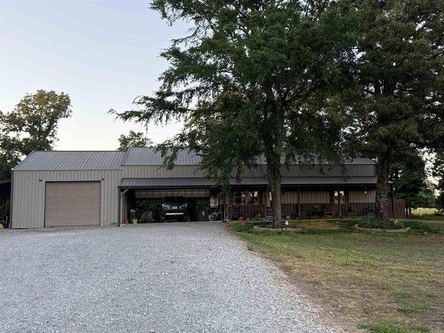 House for sale in Ark