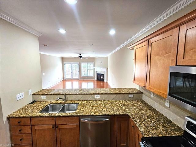 Townhouse for sale in Advance, North Carolina