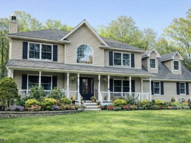 House for sale in Kenvil, New Jersey