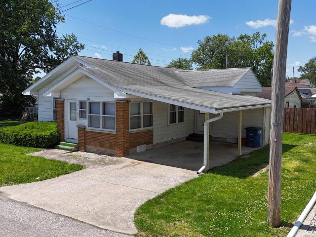 House for sale in Bedford, Indiana