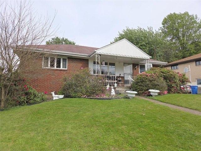 House for sale in Elizabeth, Pennsylvania