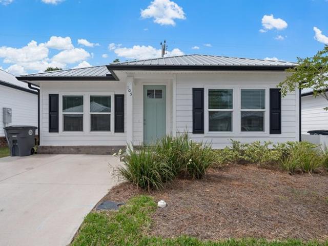 House for sale in Valparaiso, Florida