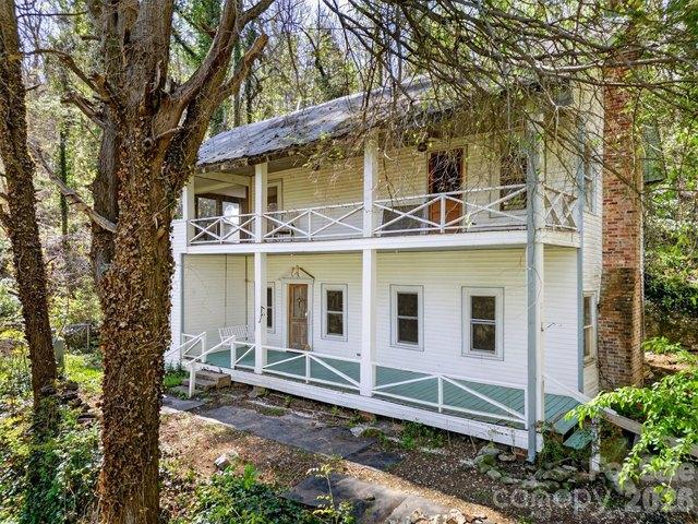 House for sale in Saluda, North Carolina