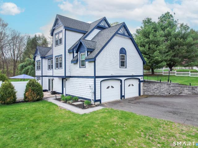 Property for sale in Southbury, Connecticut