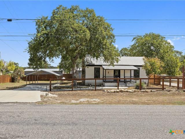House for sale in Johnson City, Blanco County