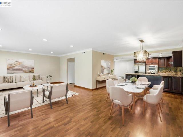 Townhouse for sale in San Ramon, California