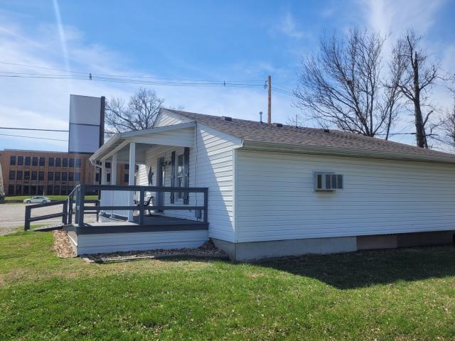 Commercial for sale in Mount Vernon, Illinois