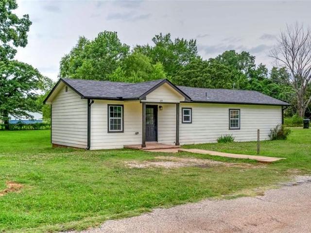 House for sale in Davenport, Oklahoma
