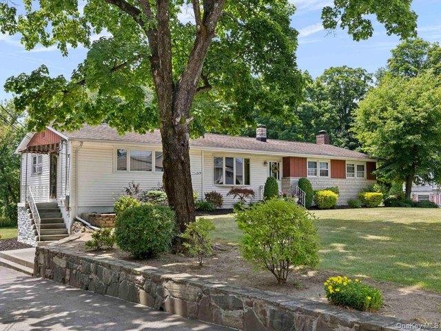 House for sale in Lloyd, New York