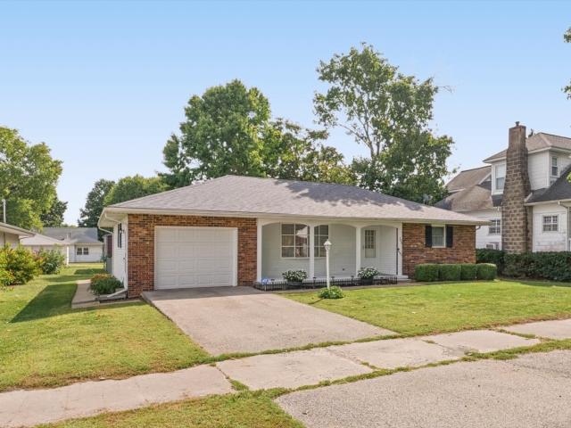 House for sale in Newman, Douglas County