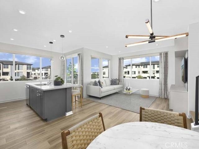 Townhouse for sale in Anaheim, California