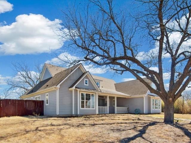 House for sale in Lorena, Texas