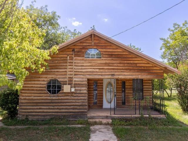 House for sale in Burkburnett, Texas
