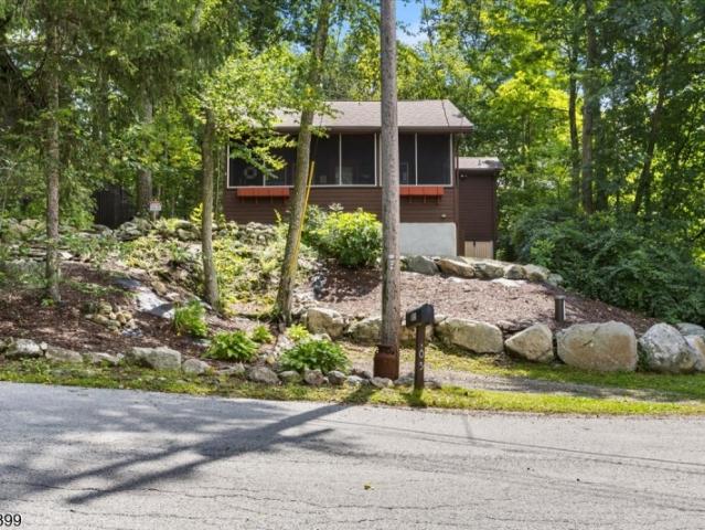 House for sale in Cranberry Lake, Byram Township